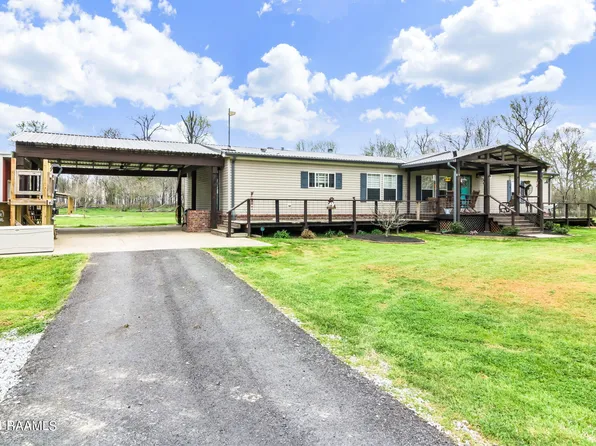 231 Ruth Ln, Ville Platte, LA 70586