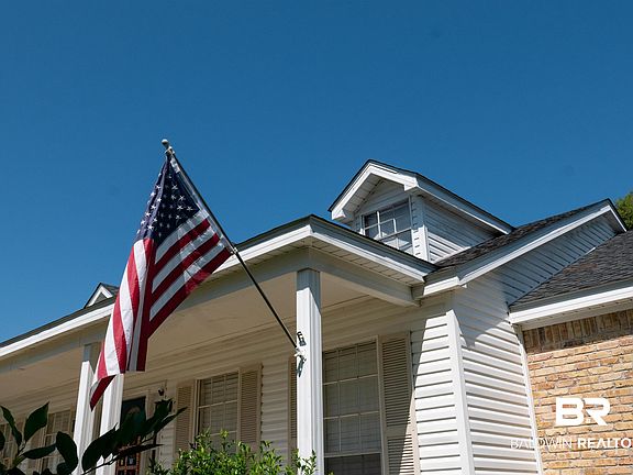 2nd image of 630 Spanish Main