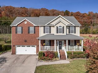 1317 Paxton Dr, Knoxville, TN 37918