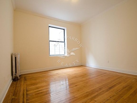 3rd image of 228 Audubon Ave APT 44