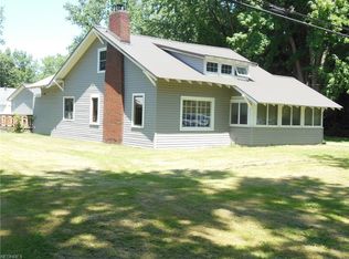 6197 Chapel Rd, Madison, OH 44057