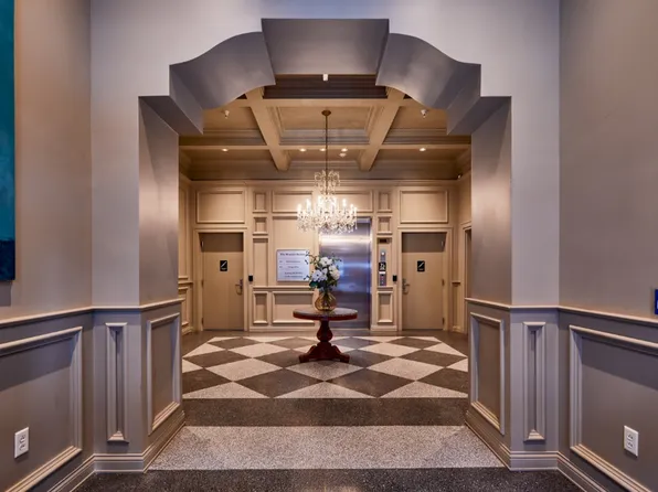 The Brunner Building, 936 N High St #Aa27e90bd, Columbus, OH 43201