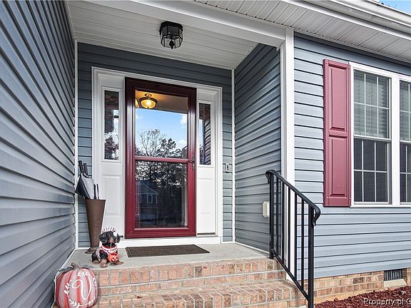 3rd image of 11540 Oakrise Pl