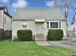 84 Bruno St, Moonachie, NJ 07074