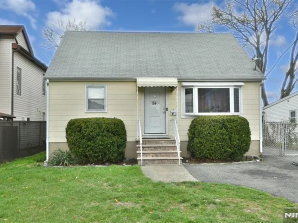 84 Bruno St, Moonachie, NJ 07074