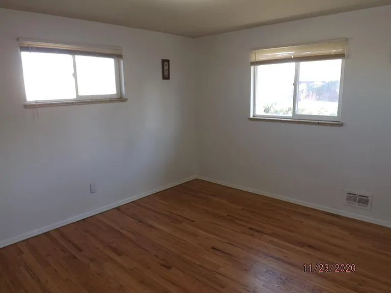 3285 Revere St — Photo 23