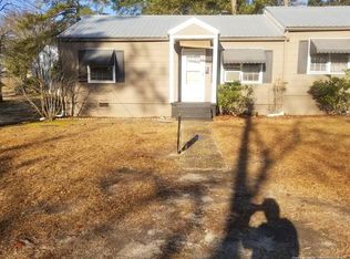 809 Winston Ave, Fayetteville, NC 28303