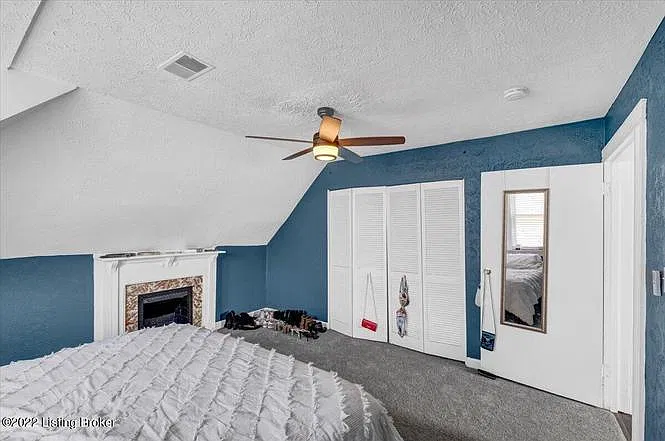 129 W Ormsby Ave — Photo 4