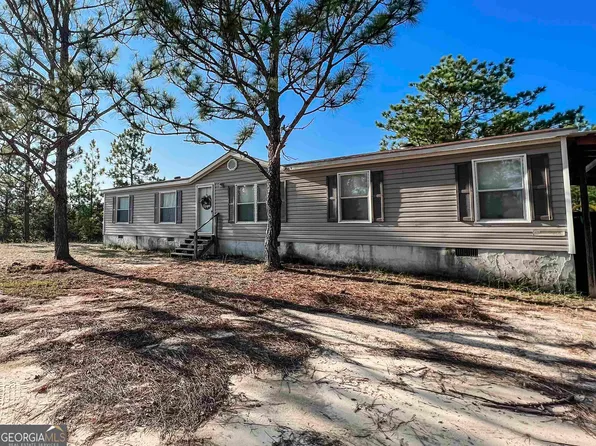 15 Sandy Cir, Mauk, GA 31058