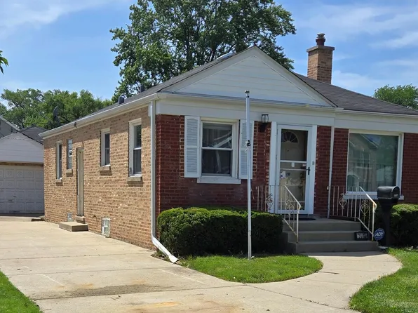 7642 N Osceola Ave, Niles, IL 60714