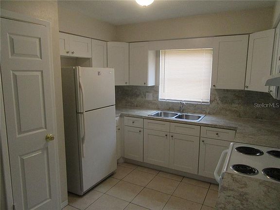5th image of 5527 18th Ave N