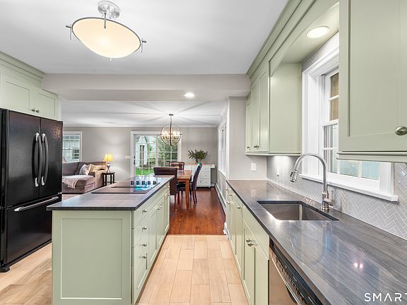 2nd image of 80 Northill Street