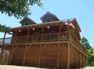 220 Blackberry Bnd, Bryson City, NC 28713