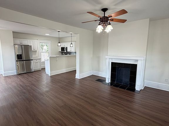 2nd image of 423 Sheldon Ave