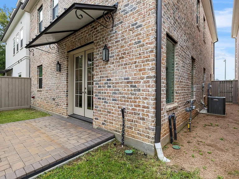 106 Cinder Berry St — Photo 35