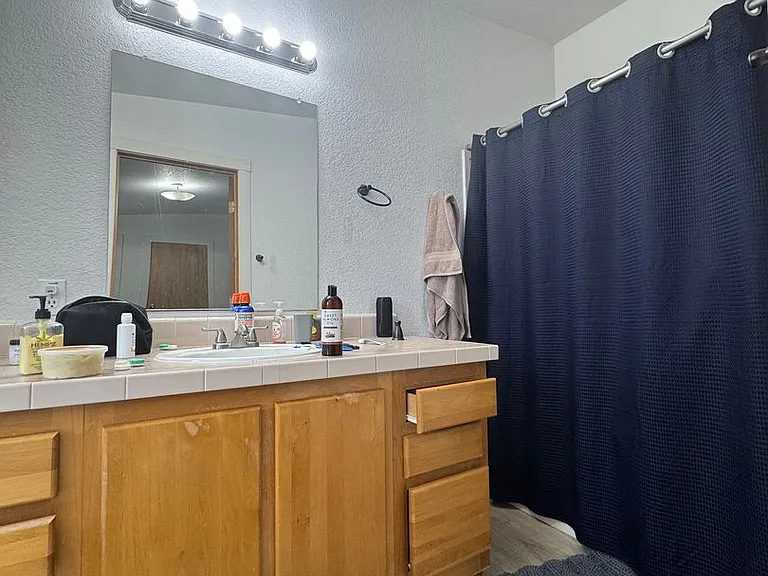 408 Alpine Dr — Photo 14