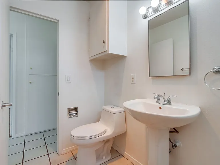 B Street | Apartments Near Balboa Park - Studios, 1 & 2 Bedrooms — Photo 66