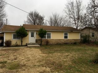 519 N Jefferson St, Springdale, AR 72764