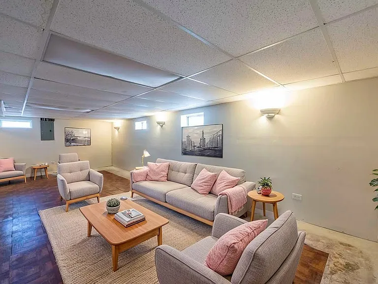 903 S McAlister Ave — Photo 19