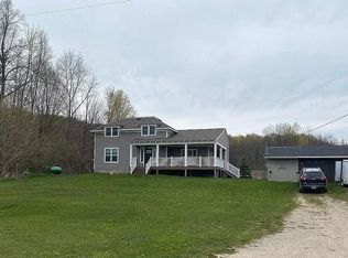 2200 Anthony Rd, Pentwater, MI 49449
