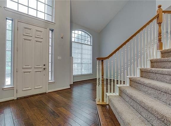 4th image of 3312 Emerald Cove Dr