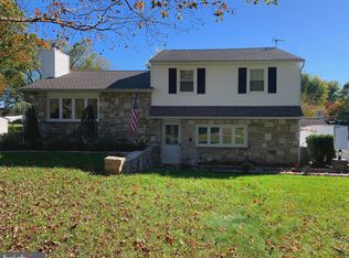 560 Churchville Ln, Holland, PA 18966