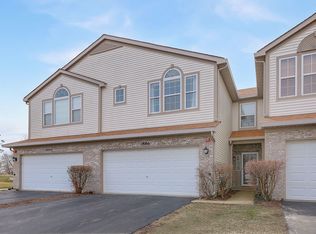 1886 Candlelight Cir, Montgomery, IL 60538