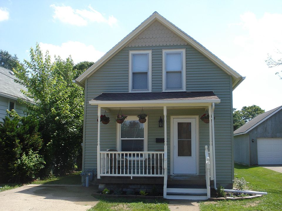 1st image of 934 N East St
