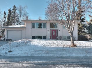 4030 Crosson Dr, Anchorage, AK 99517