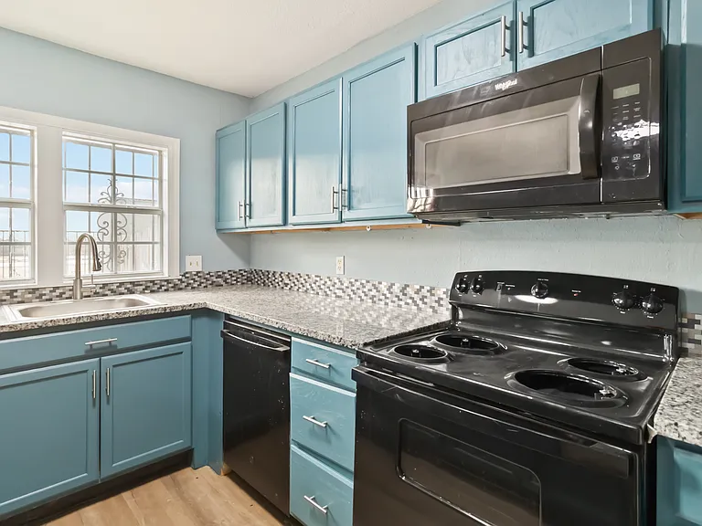 7104 Glen Mist — Photo 14