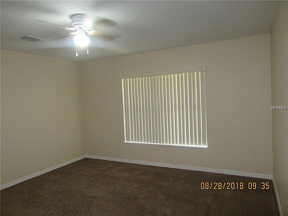 5th image of 532 Woodland Creek Blvd