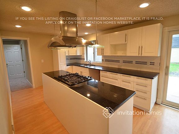 3rd image of 17624 SE 261st St