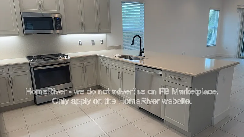 3 bed, 2.5 bath, 2254 sqft, $3,500 — Photo 4