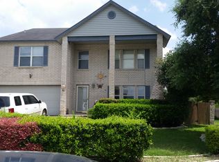 105 Springtree Holw, Cibolo, TX 78108