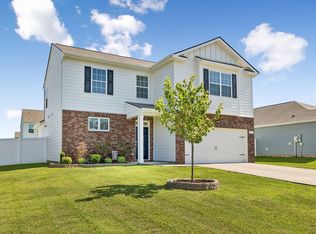 114 Stammer Farms Blvd, Chapel Hill, TN 37034
