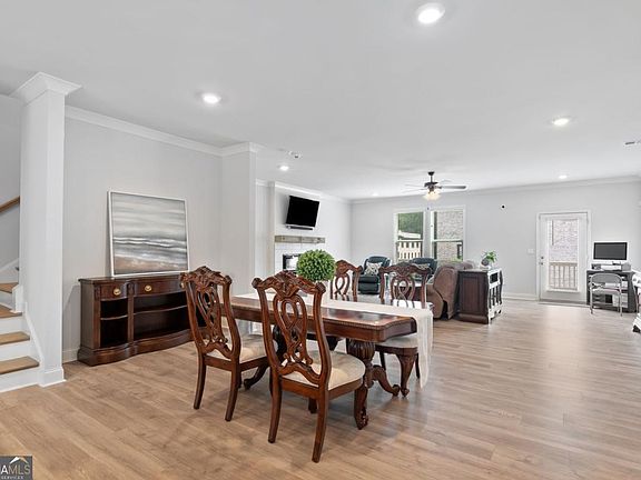 4th image of 3334 Swallowtail Ter