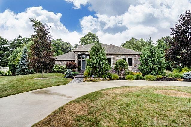 1st image of 1660 Deer Creek Dr