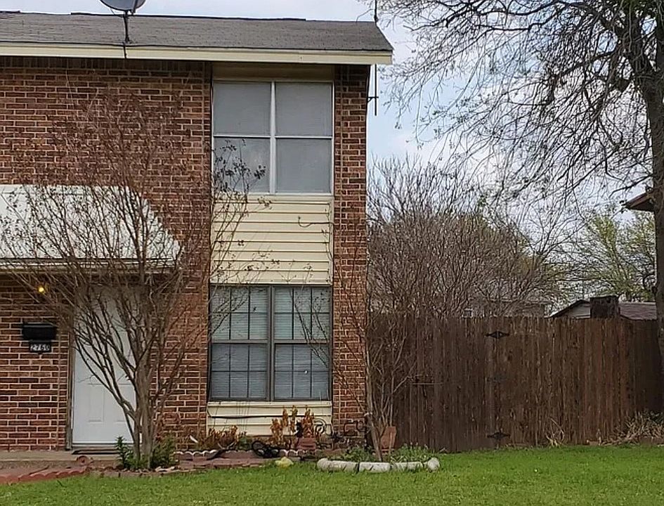1st image of 2760 Patricia Ln