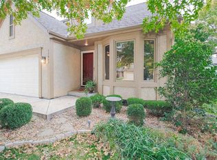 11617 Reeder St, Overland Park, KS 66210