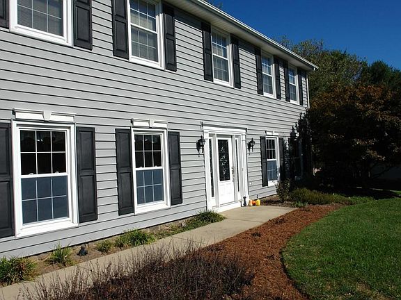 3rd image of 5523 Cider Mill Ct