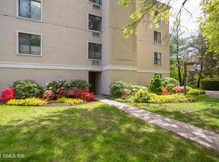 1535 E Putnam Ave APT 107, Greenwich, CT 06870