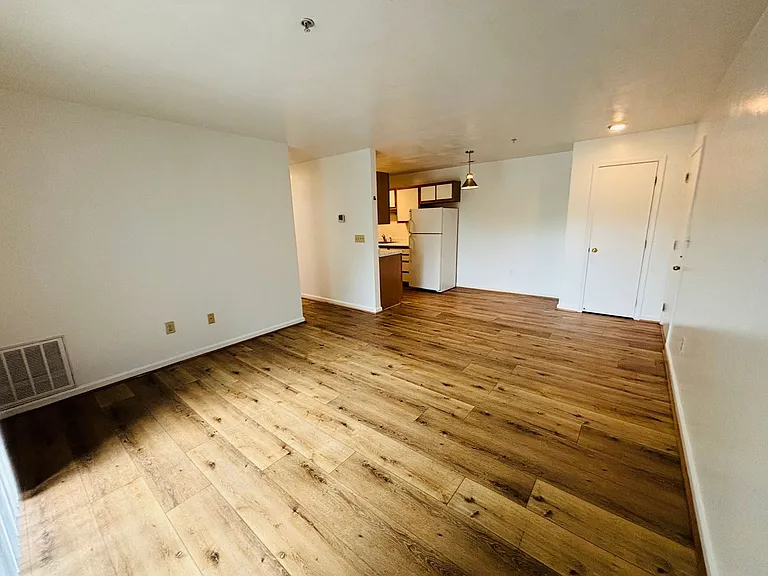 927AB - 410 Houston St. - DM — Photo 16