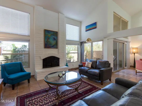 7823 E Hawthorne St, Tucson, AZ 85710