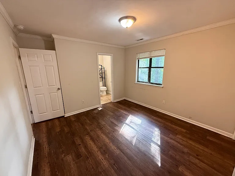4822 Hollenden Dr #C — Photo 18