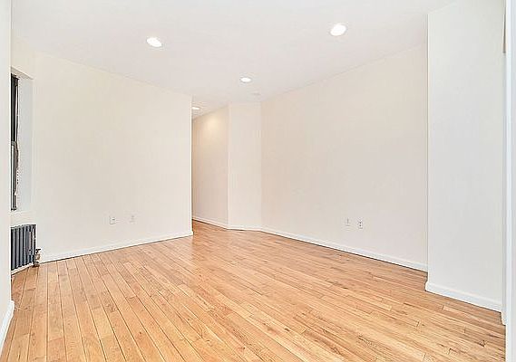 3rd image of 575 W 177th St APT 33