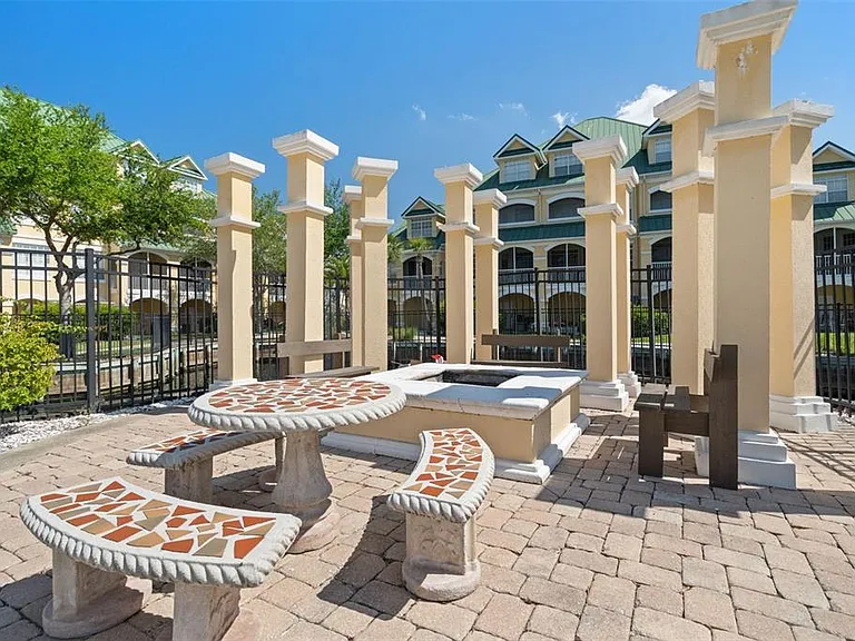 6420 Sunset Bay Cir — Photo 45