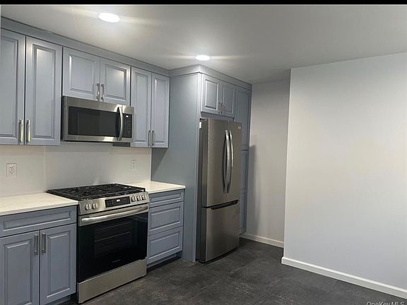 5th image of 81 Carroll St Floor 1