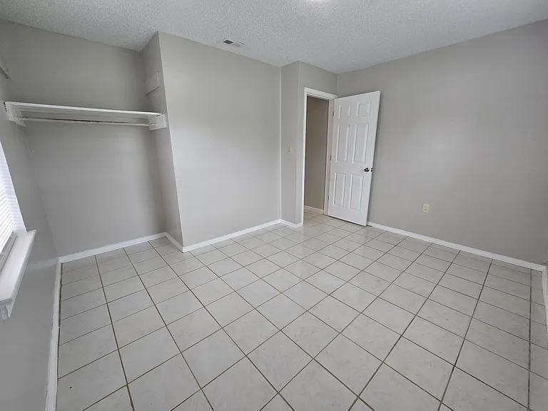 56 Norwood Dr — Photo 8