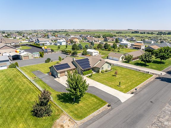 2nd image of 10220 Road 5.6 NE