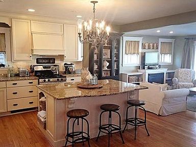 32 Cottage St, Wellesley, MA 02482 | Zillow